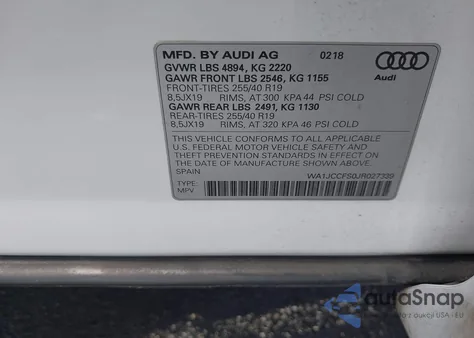 2018 Audi Q3 2.0T Premium/2.0T Sport Premium из США, поврежденный, VIN WA1JCCFS0JR027339